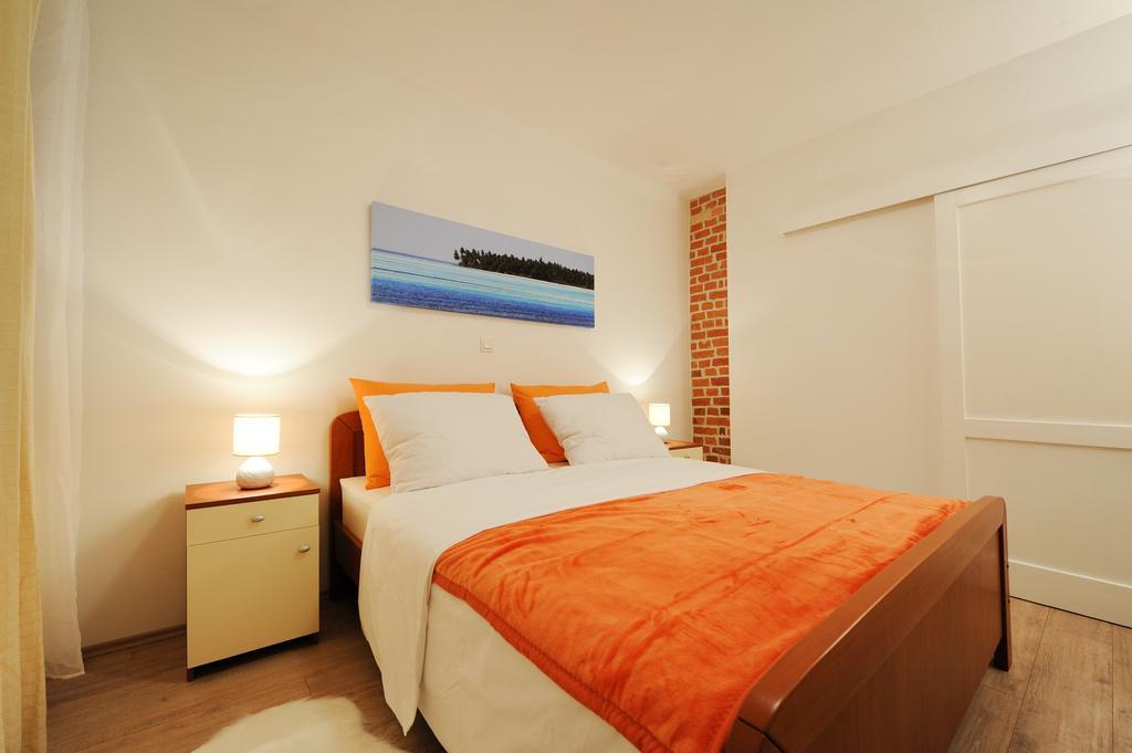 Little Cosy Apartment Zadar Bagian luar foto