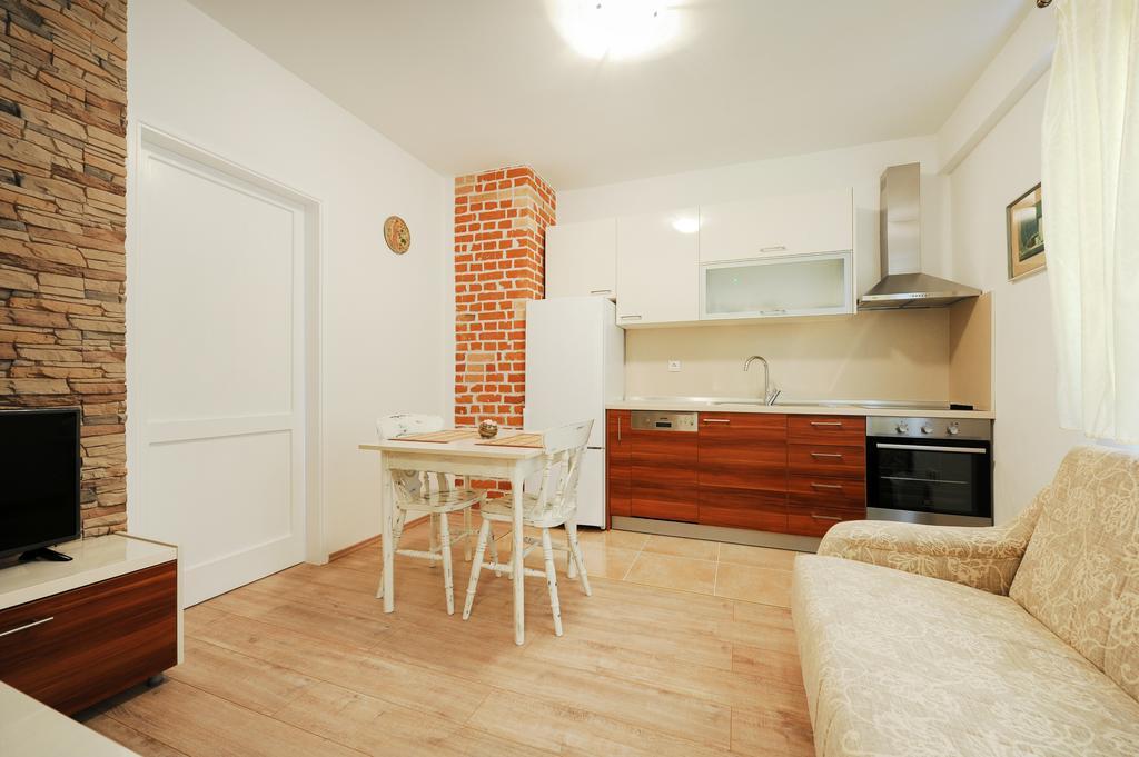Little Cosy Apartment Zadar Bagian luar foto