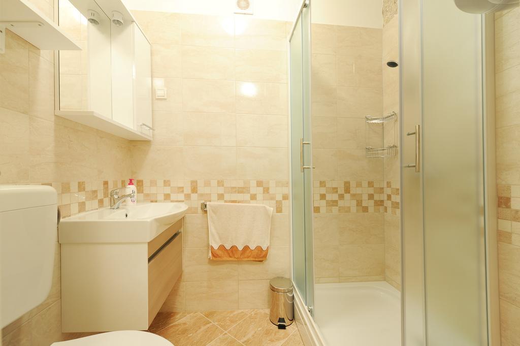 Little Cosy Apartment Zadar Bagian luar foto